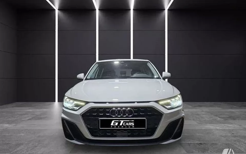 AUDI A1 A1 Sportback 25 TFSI Adrenalin