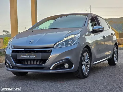 Peugeot 208 1.6 BlueHDi Style