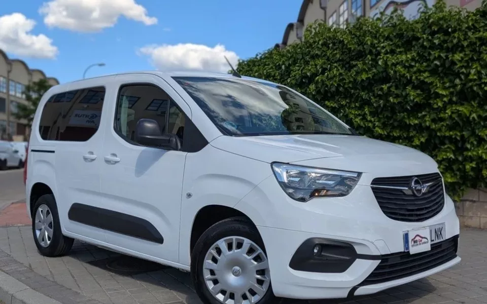 OPEL Combo Combo Life 1.5TD S/S Edition Plus L 100