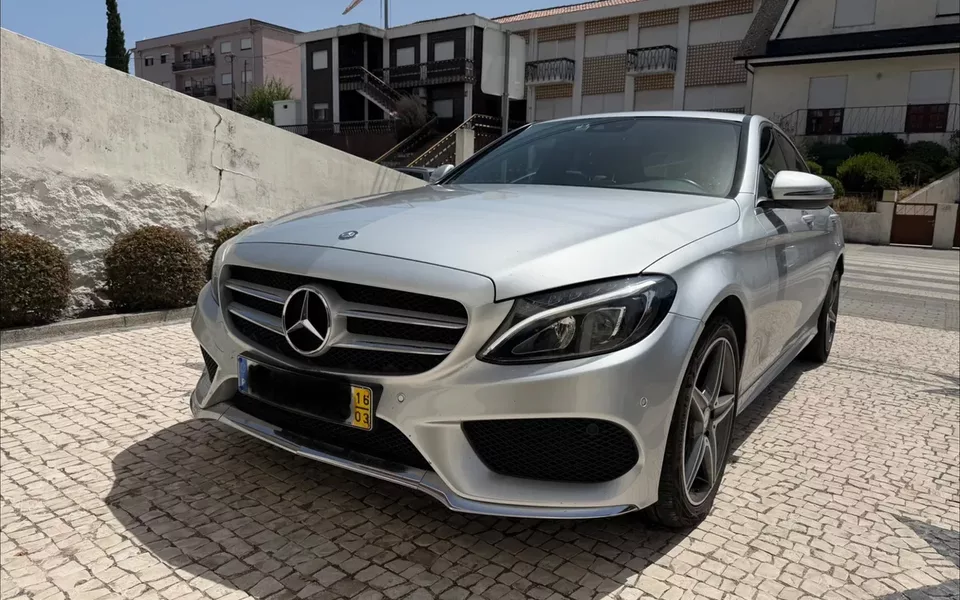 Mercedes-Benz C 300 h AMG Line