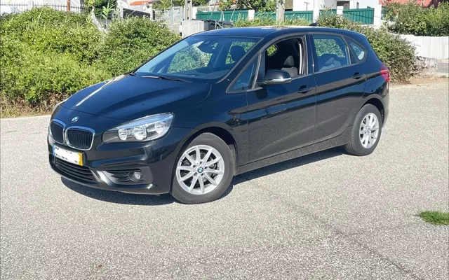 BMW 214 Active Tourer d Line Sport