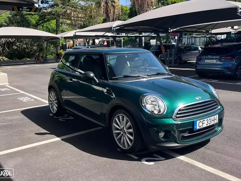 MINI 3 Portas One