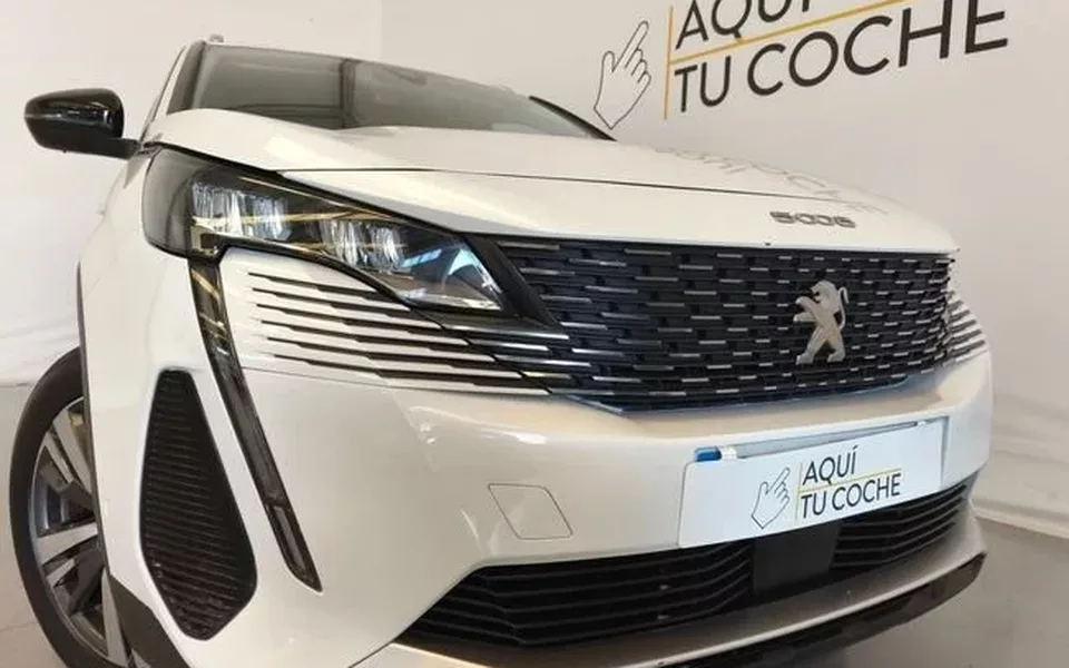 PEUGEOT 5008 Allure Pack PureTech 130 - 17500€ en CastellÓn de la plana