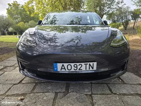 Tesla Model 3 Long Range Tração Integral Premium