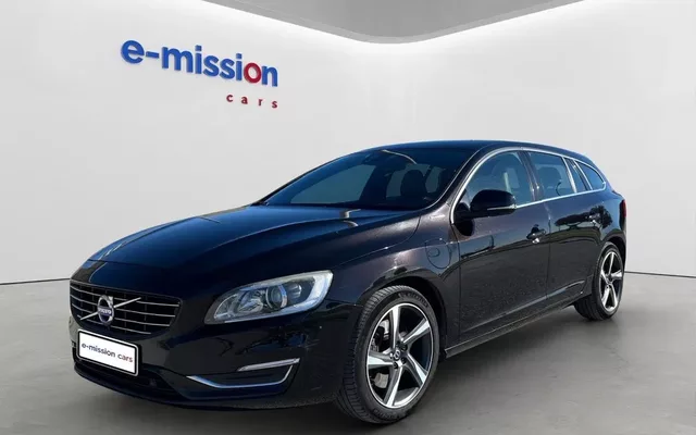 Volvo V60 D6 Twin Engine Geartronic RDesign