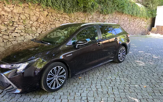 Toyota Corolla Touring Sports 1.8 Hybrid GR-Sport