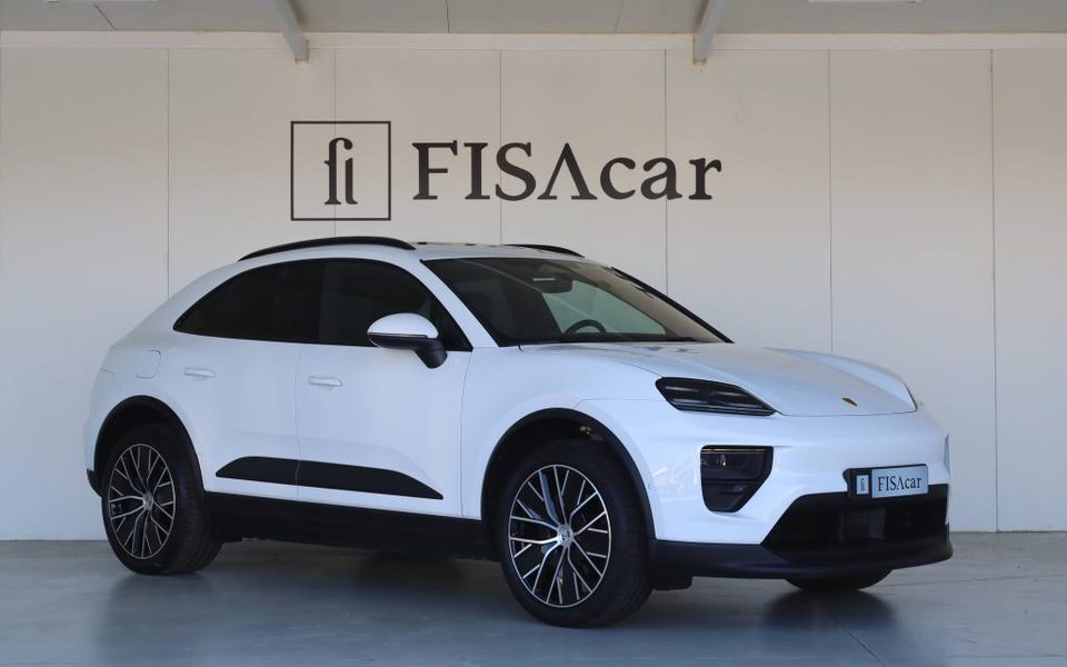 PORSCHE MACAN ELECTRIC 4