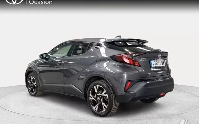 TOYOTA C-HR C-HR 125H Advance