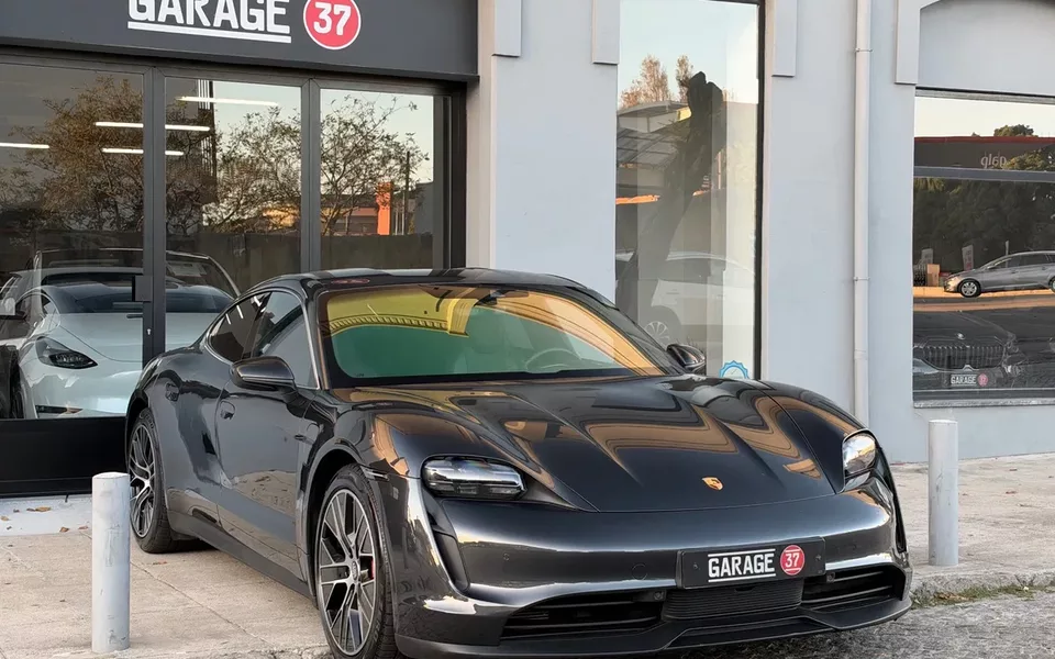 Porsche Taycan 4S Bateria Performance Plus
