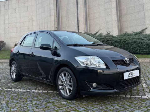 Toyota Auris 1.4 D-4D Life