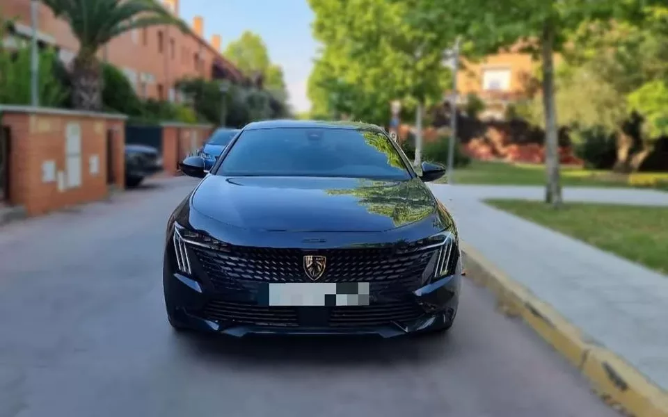 PEUGEOT 508 5P Allure PureTech 130 S&S EAT8