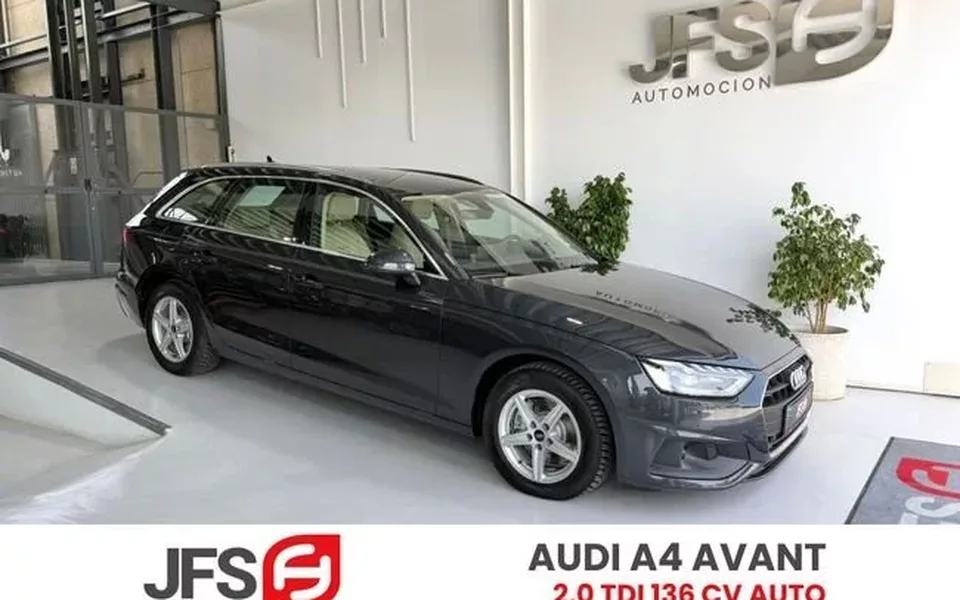 AUDI A4 Avant 2.0 TDI 136 CV
