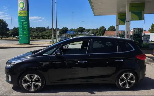 Kia Carens 1.7 CRDi ISG TX