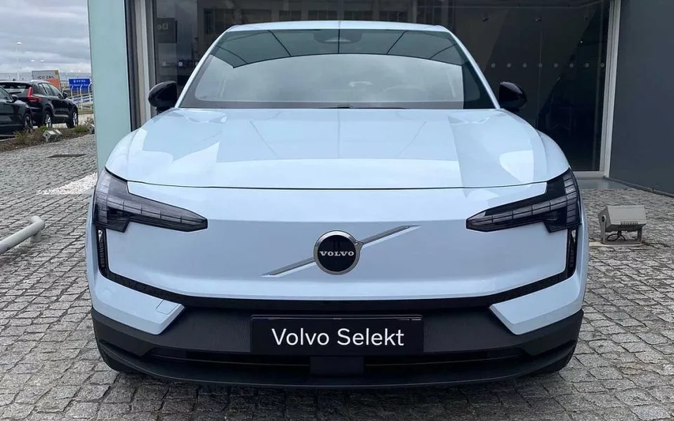 Volvo EX30