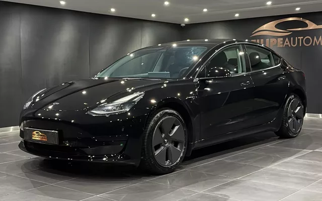 Tesla Model 3 Standard RWD