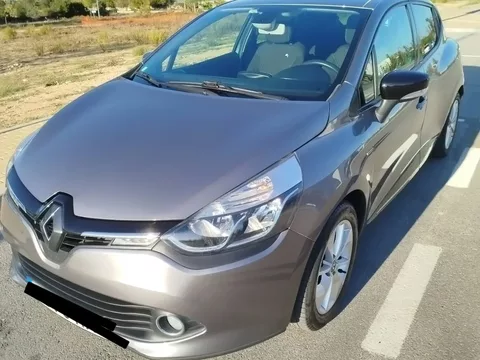 Renault Clio 1.2 16V 75 LIMITED