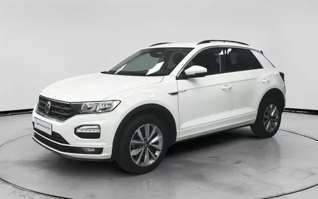 VOLKSWAGEN T-Roc 1.0 TSI 81KW ADVANCE R-LINE 110 5P - 20900€ en Donosti