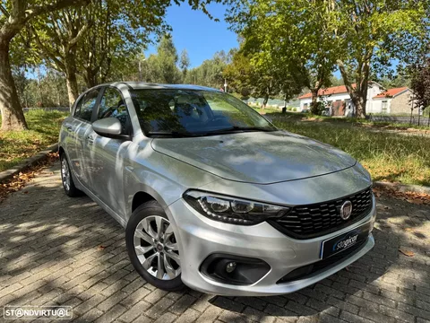 Fiat Tipo 1.3 M-Jet Lounge