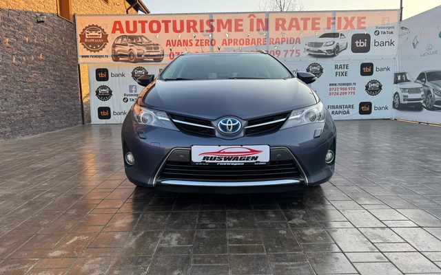 Toyota Auris 1.8Benzina+Hybrid Automat VVT-i Sport 2014Euro5