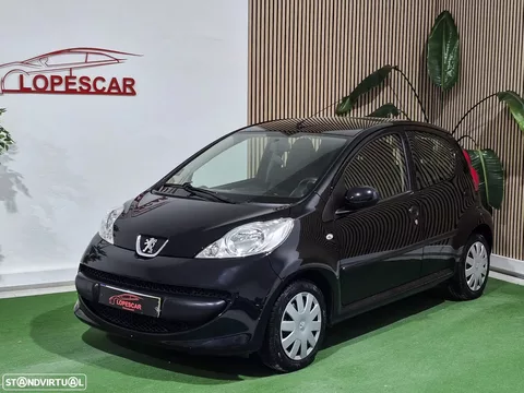 Peugeot 107 1.0 Trendy 2 Tronic