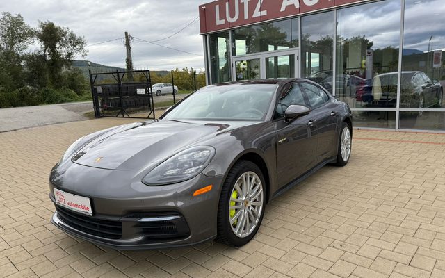 Porsche Panamera 2018