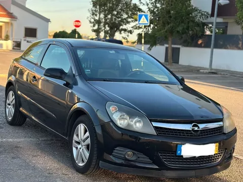 Opel Astra GTC 1.3 CDTi