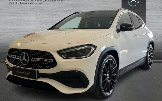 MERCEDES-BENZ Clase GLA GLA 220d 4Matic 8G-DCT