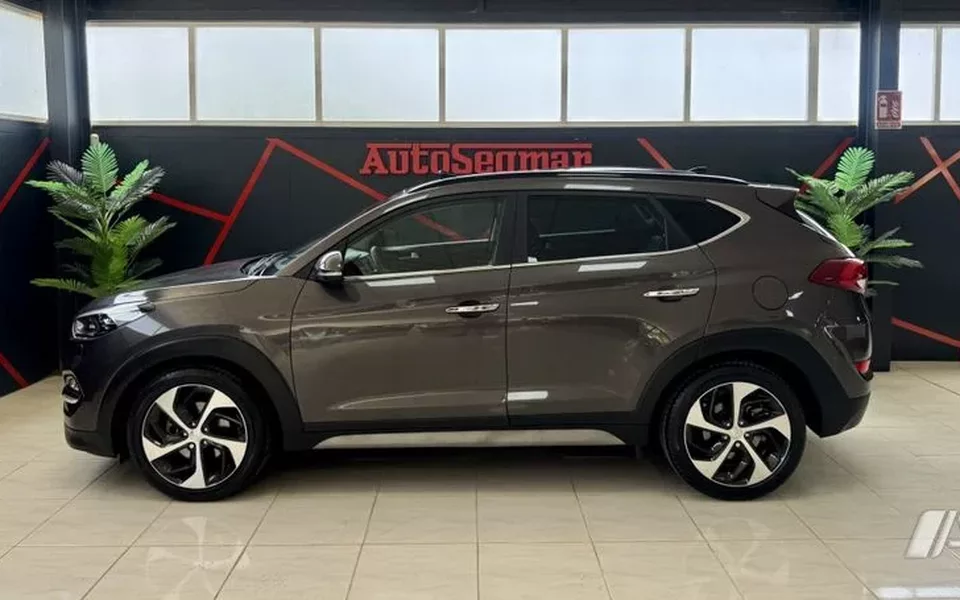HYUNDAI Tucson Tucson 1.7CRDI BD Tecno Sky Safe DT 4x2 141