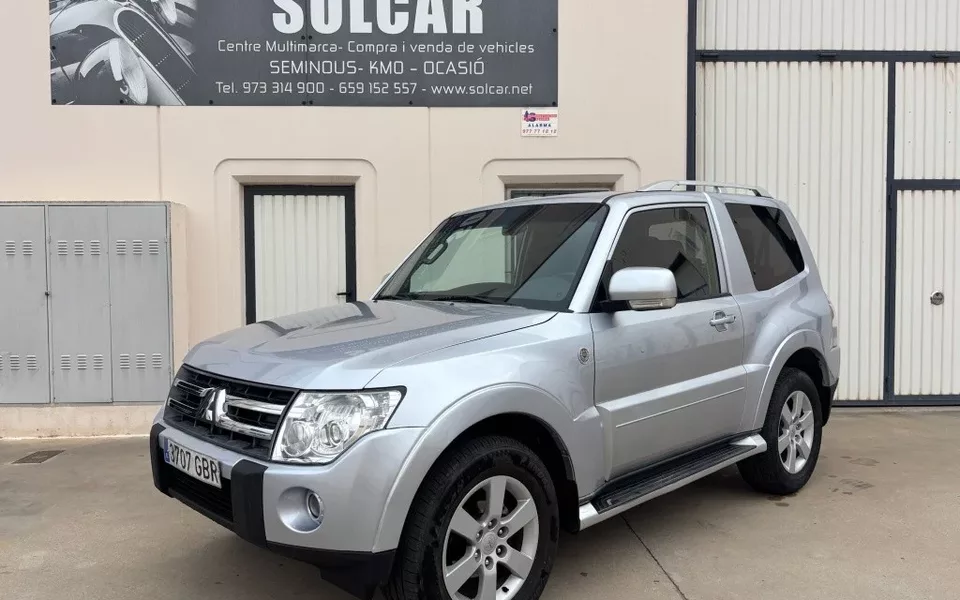 MITSUBISHI Montero Montero 3.2DI-D Invite