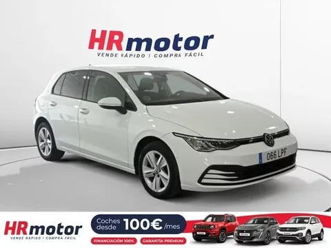 VOLKSWAGEN Golf Life