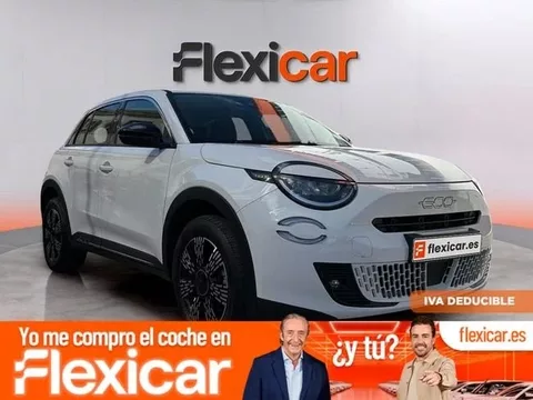FIAT 600 MHEV 1.2 74kW (100CV) DDCT