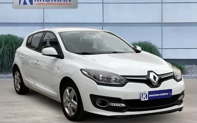 RENAULT Mégane Berlina Life dCi 95 eco2