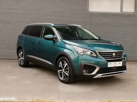 Peugeot 5008 1.6 BlueHDi Allure J17