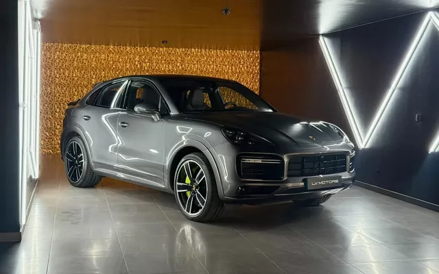 Porsche Cayenne Coupé Turbo S E-Hybrid