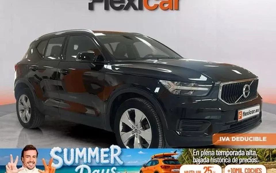 VOLVO XC40 XC40 T3 Momentum