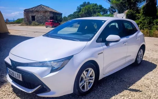 TOYOTA Corolla Corolla 125H Business Plus