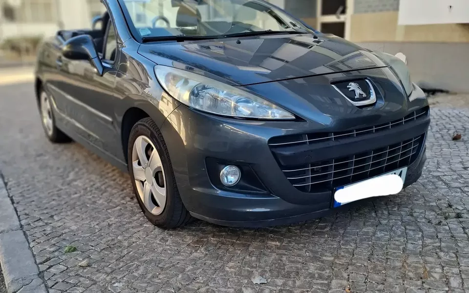 Peugeot 207 CC 1.6 VTi Active