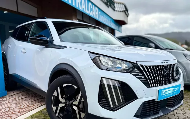 Peugeot 2008 1.2 PureTech Allure Pack