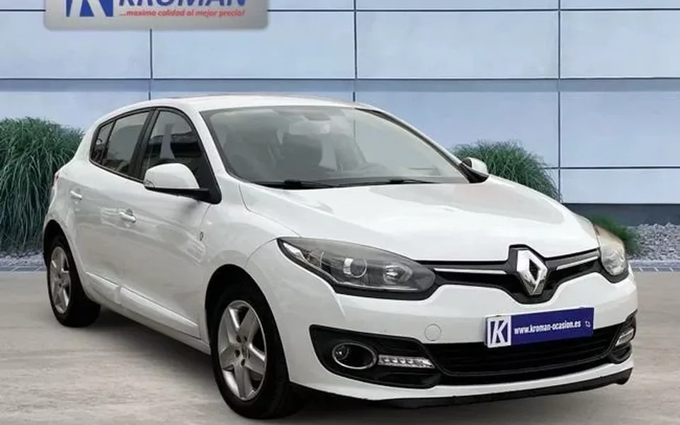 RENAULT Mégane Berlina Life dCi 95 eco2