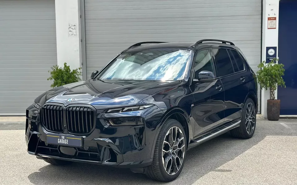 BMW X7