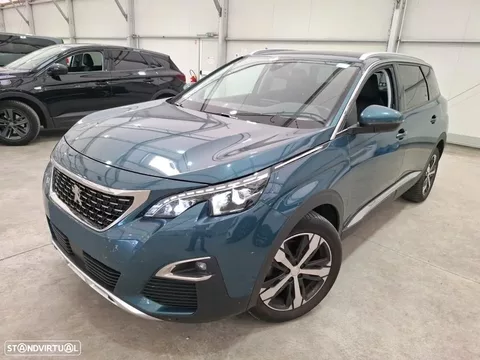 Peugeot 5008 1.2 PureTech Allure EAT8
