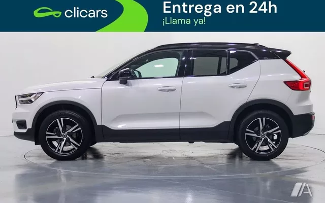 VOLVO XC40 XC40 T3 R-Design Premium Edition
