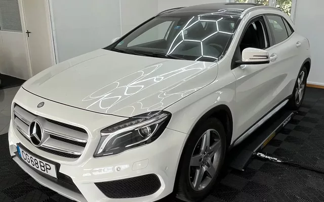 Mercedes-Benz GLA 220 CDI 4Matic 7G-DCT AMG Line