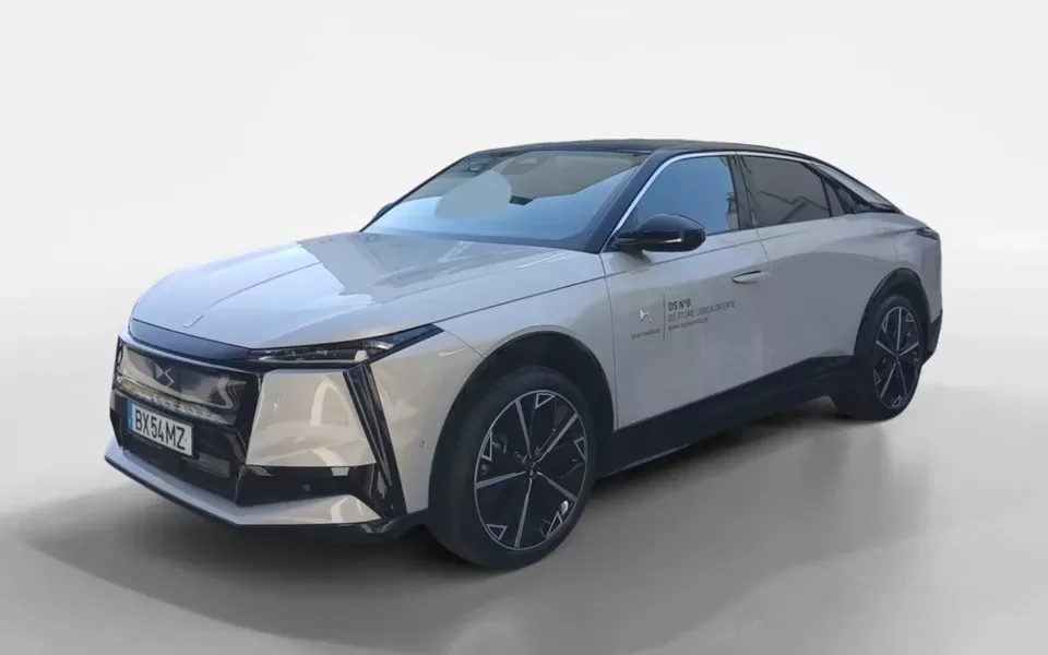 DS Nº8 97.2 kWh Long Range Jules Verne