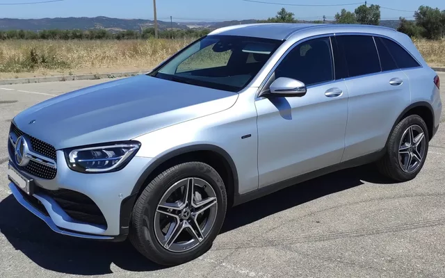 Mercedes-Benz GLC 300 de 4Matic 9G-TRONIC AMG Line