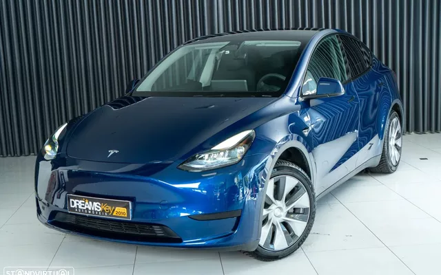 Tesla Model Y Standard RWD