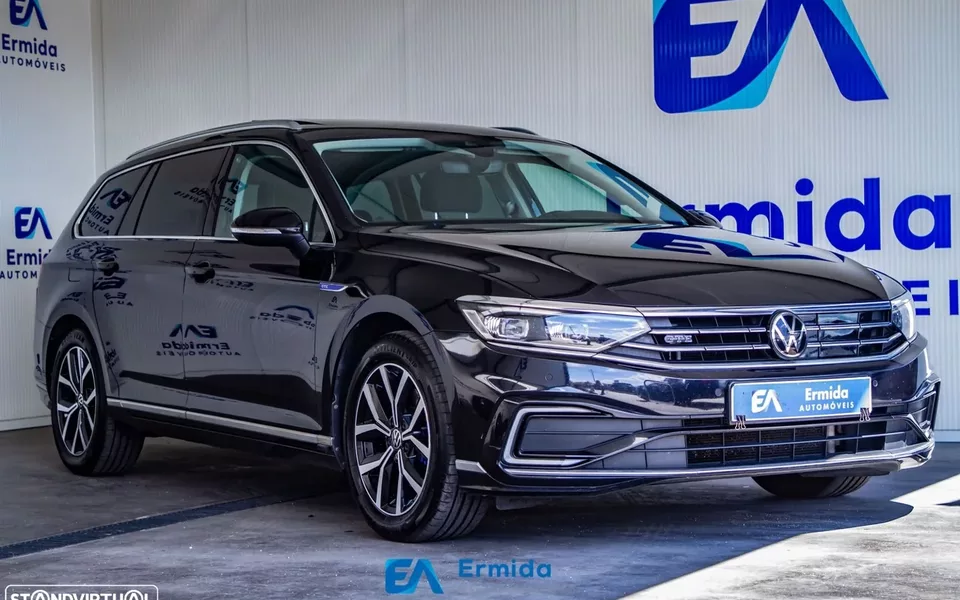 VW Passat Variant