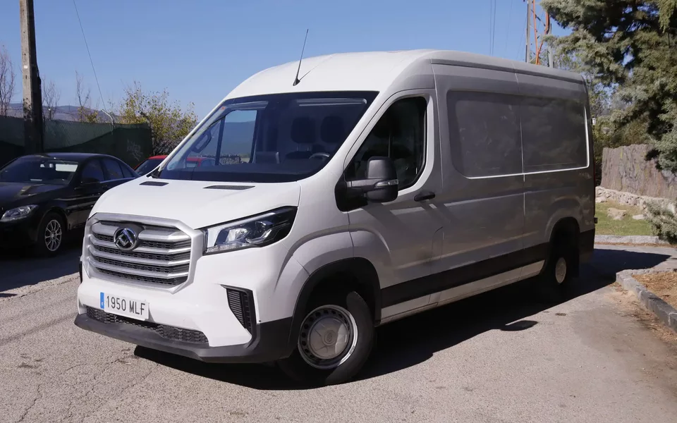 MAXUS Deliver 9 2.0 D L3H2 92CV 4P VENTA SOLO PROFESIONAL 4P # IVA DEDUCIBLE,CAMARA TRASERA