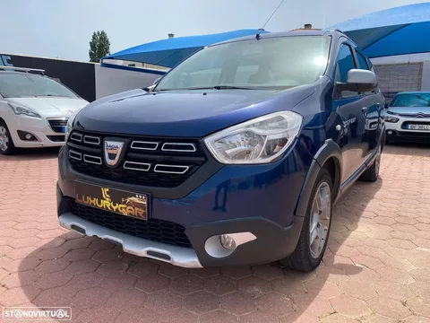 Dacia Lodgy 1.5 Blue dCi Stepway 7L