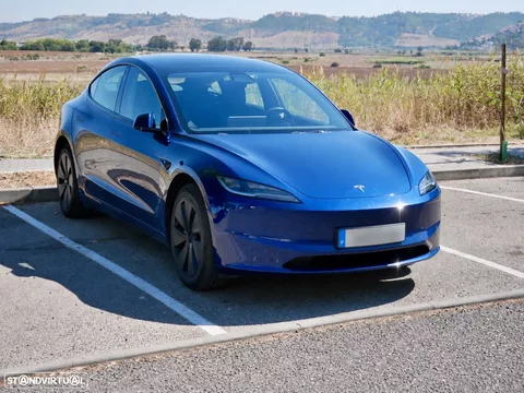 Tesla Model 3 Tração Traseira Premium